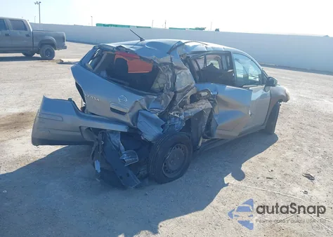 2012 Nissan Versa 1.8 S z USA, uszkodzony, nr VIN 3N1BC1CP8CK810846